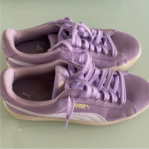 Puma Women's Sneakers in Lavender and White - Picture 2 of 3